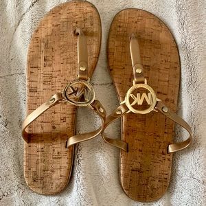 EUC Women’s Michael Kors sandals